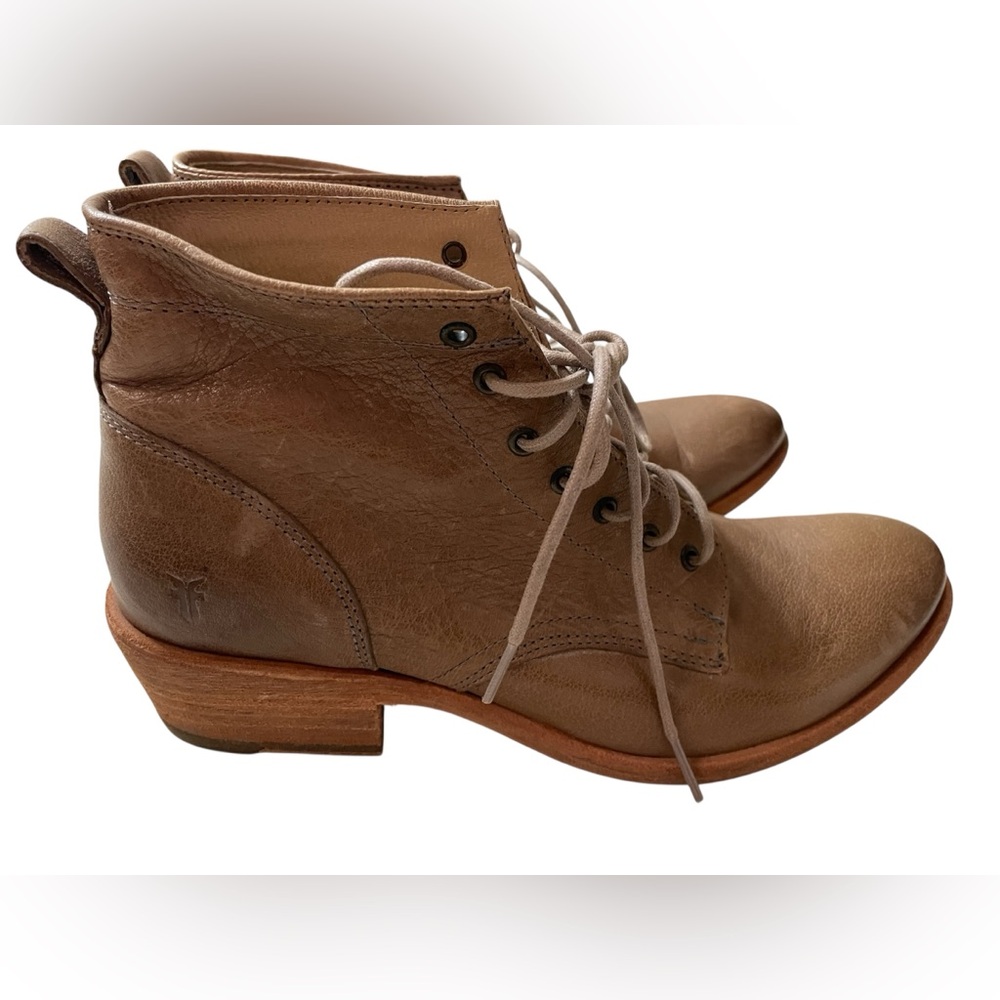 Frye Carson leather lace up ankle combat boots